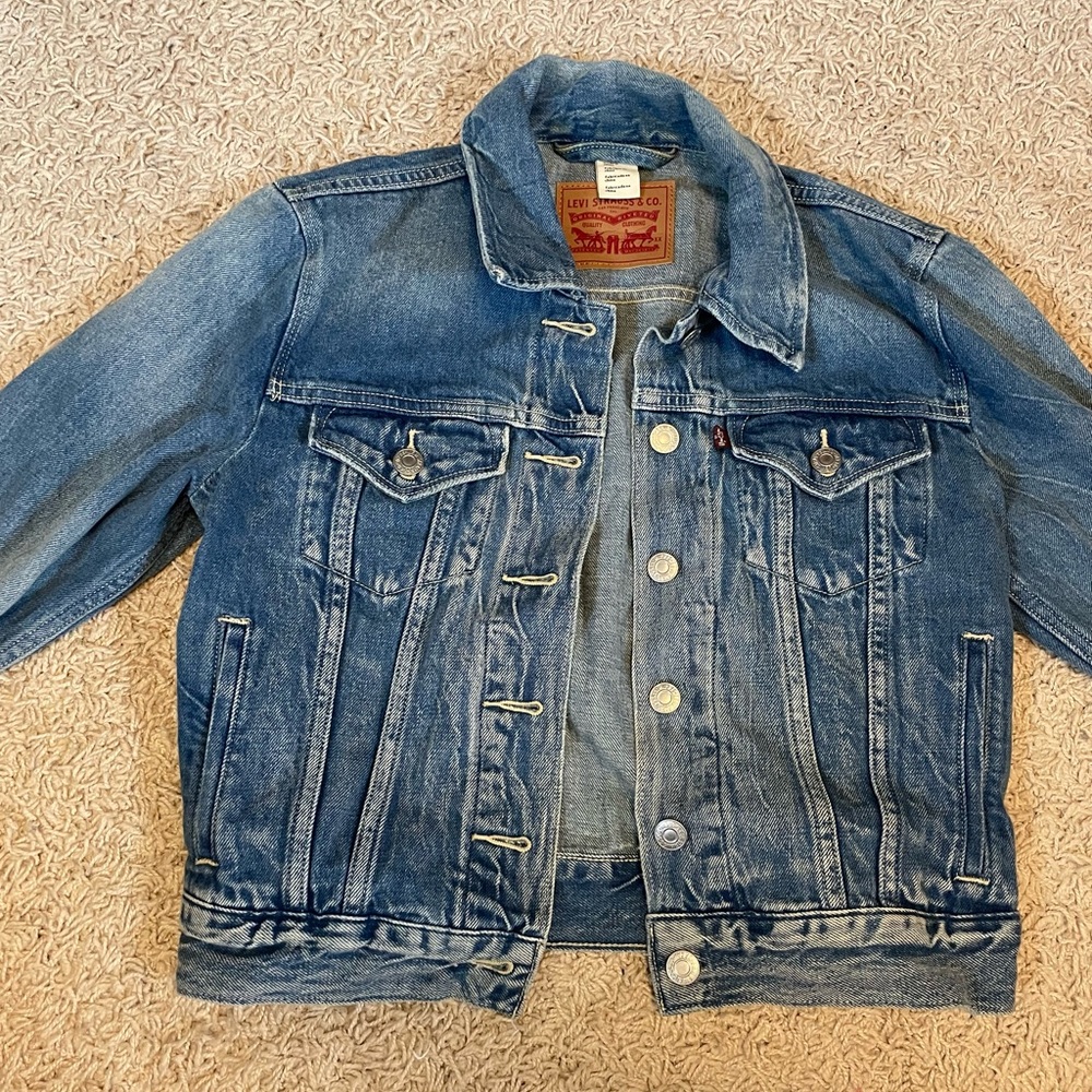 Levi’s denim jacket- womens S